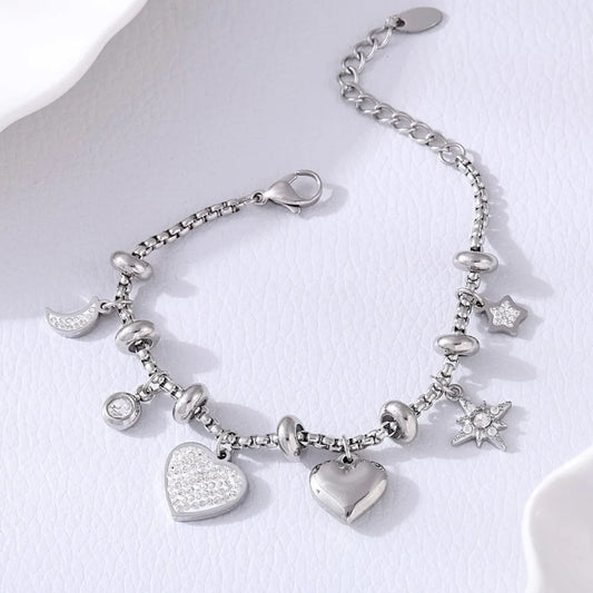 Univelle Heart Charm Bracelet for Women